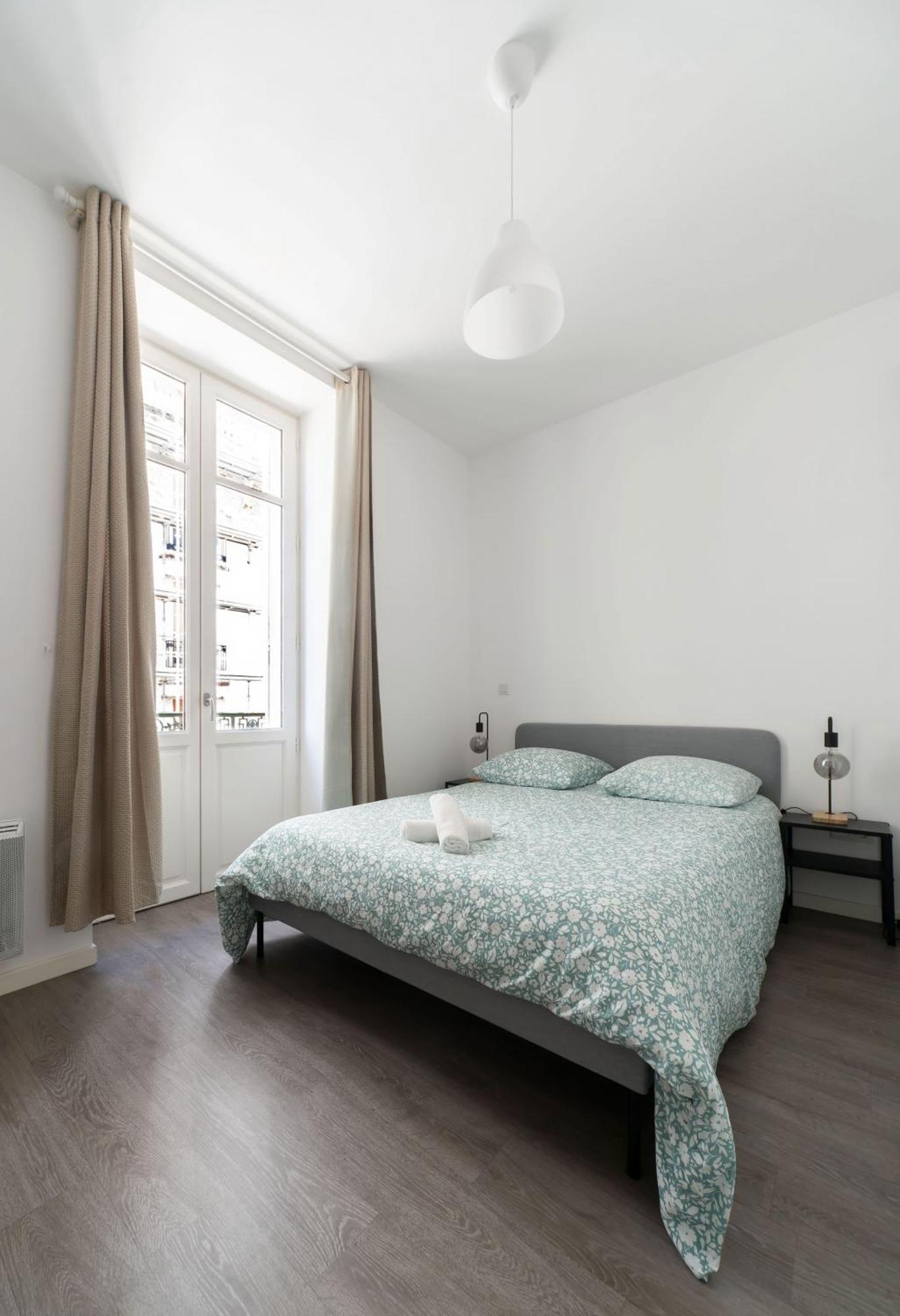Le Brit - Grand Appartement Design, 3 Chambres, Centre Ville 维琪 外观 照片