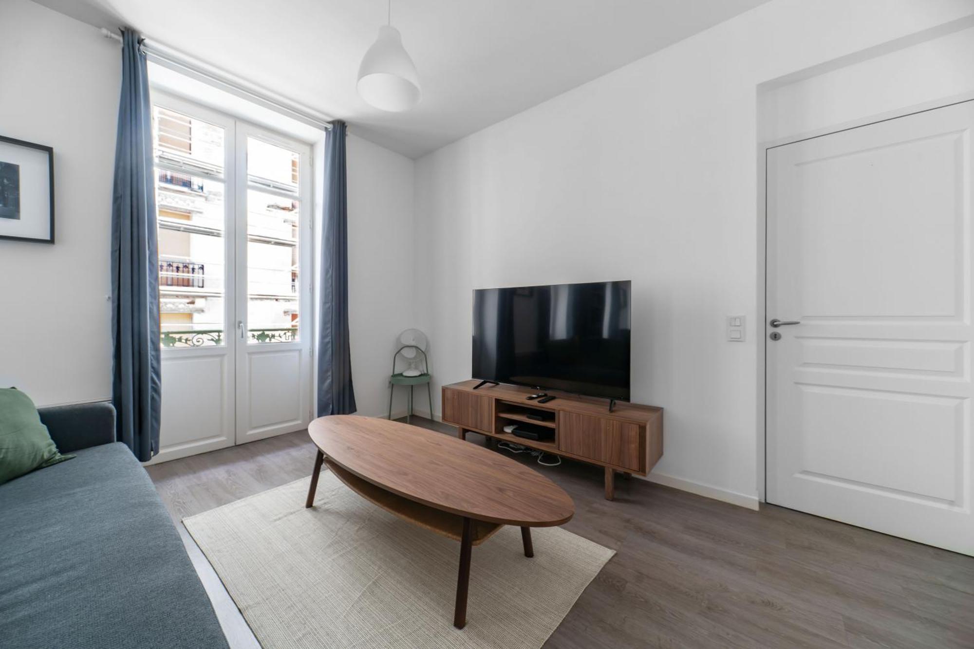 Le Brit - Grand Appartement Design, 3 Chambres, Centre Ville 维琪 外观 照片