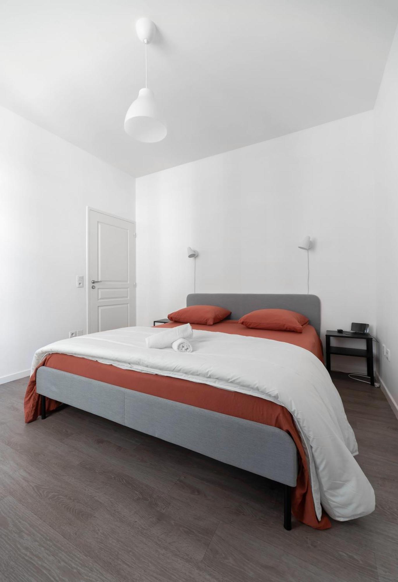 Le Brit - Grand Appartement Design, 3 Chambres, Centre Ville 维琪 外观 照片